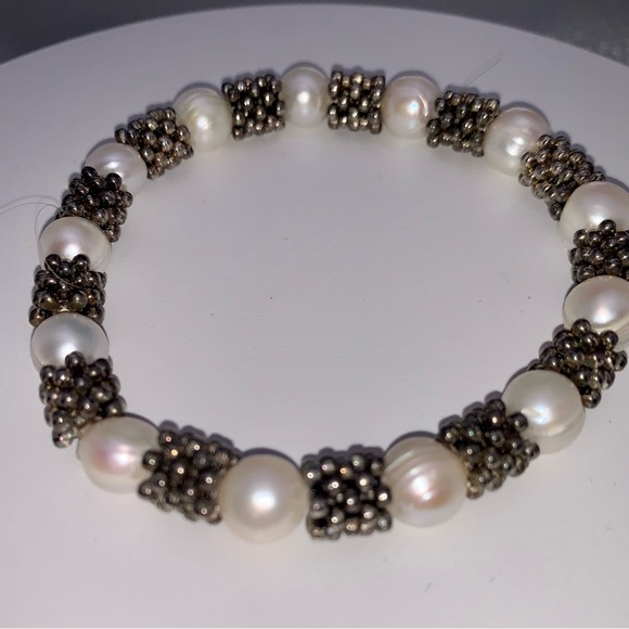 Artisan Jewelry - Artisan Pearl and Bronze Beaded Bracelet